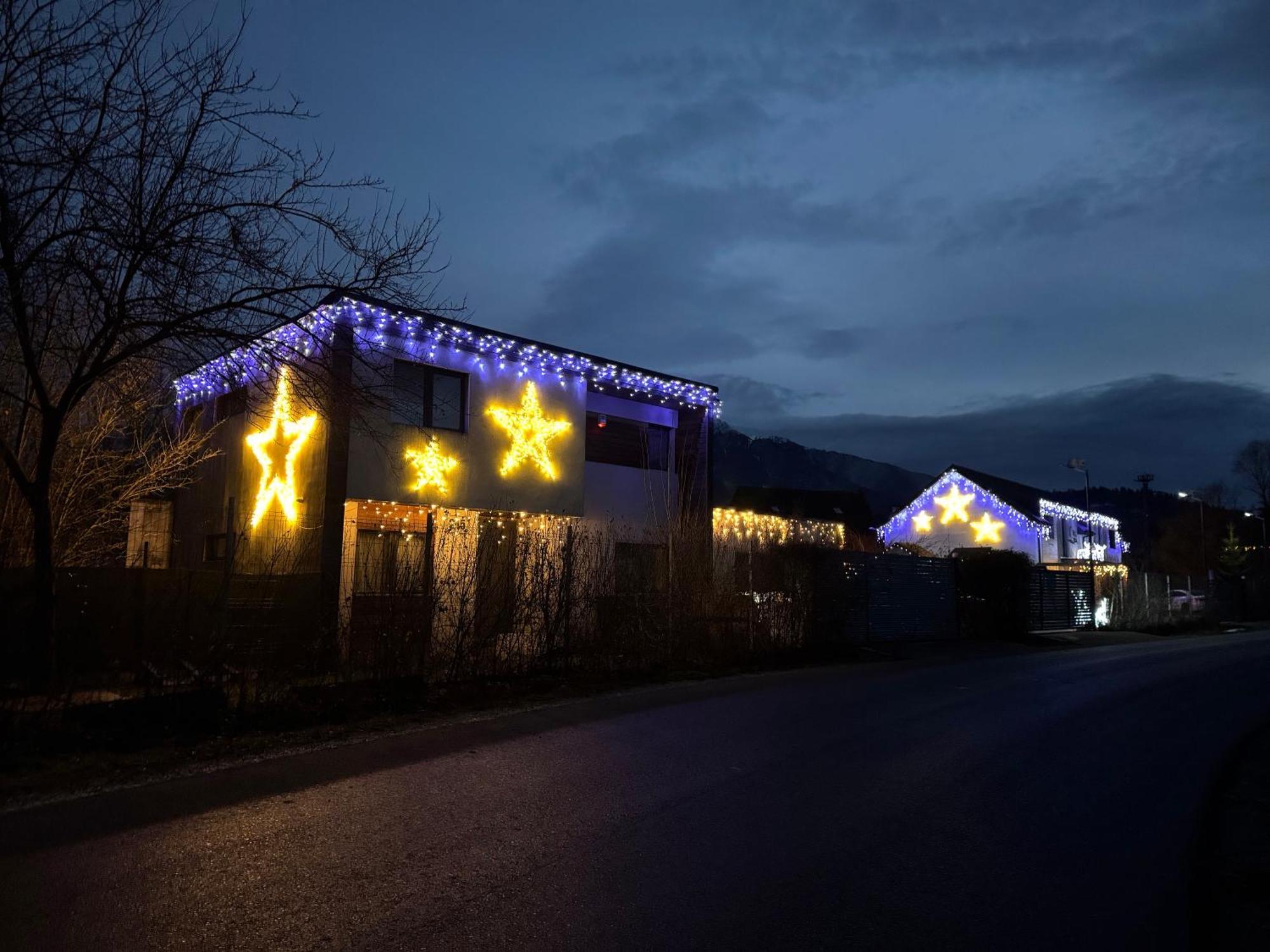 Cedar Crest Aparthotel Risnov Exterior photo